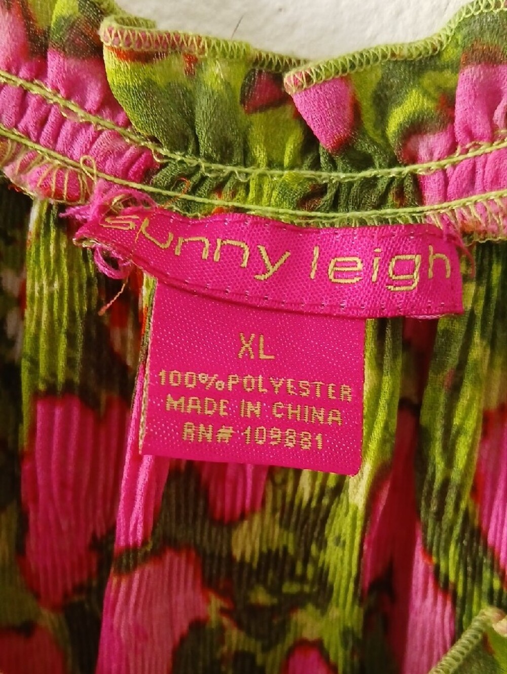 Sunny Leigh Bright Floral Smocked Peasant Blouse in Green, Pink & Red - Picture 4 of 5